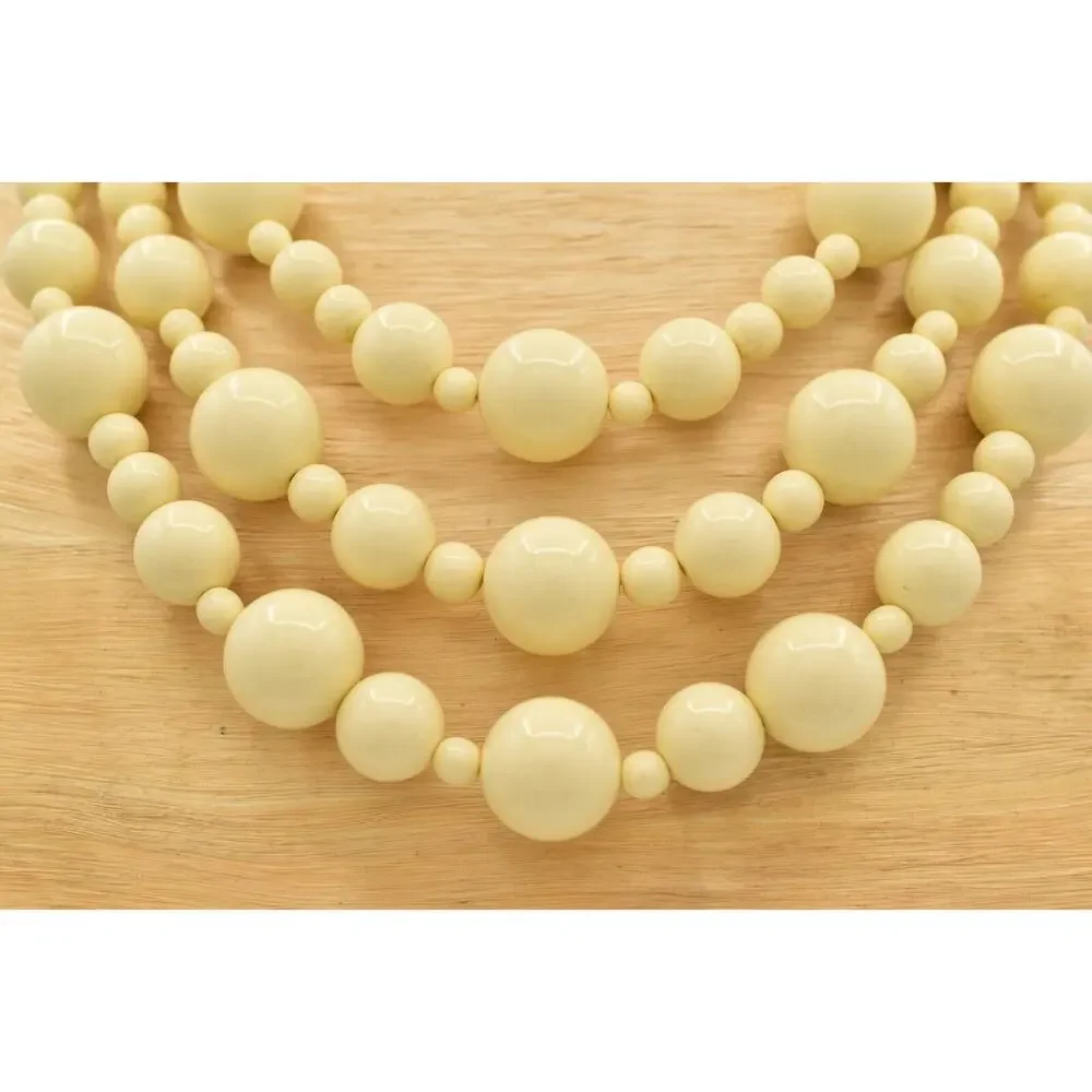 Monet Vintage Beaded Necklace Off White Round Layered Chunky Signed 1970s BinA17